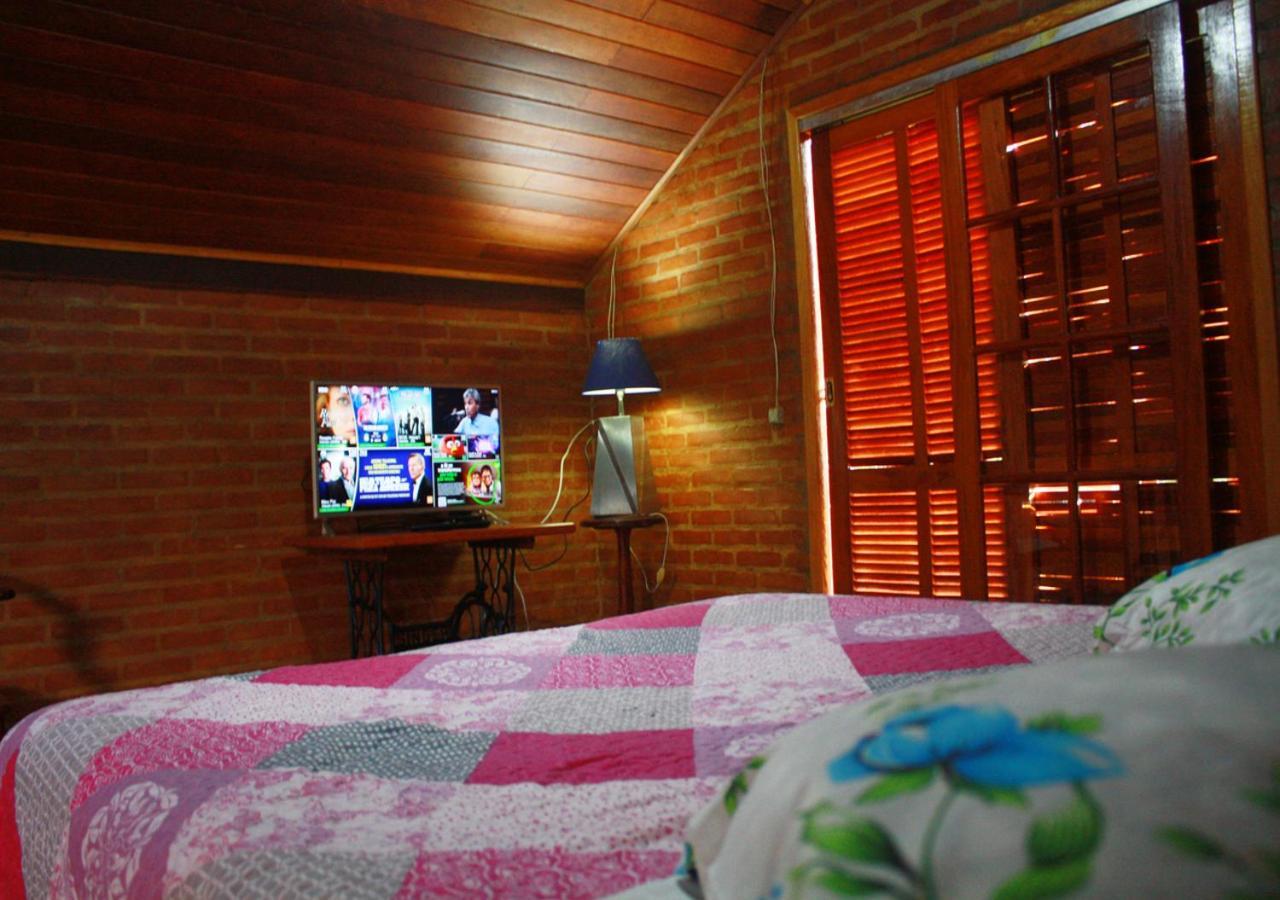 Casa Dona Zeze Villa วิสกอนจิ จิ เมาอา ภายนอก รูปภาพ