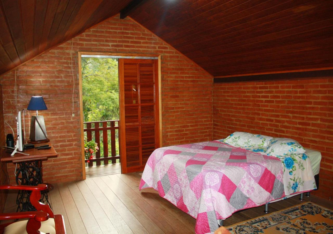 Casa Dona Zeze Villa วิสกอนจิ จิ เมาอา ภายนอก รูปภาพ
